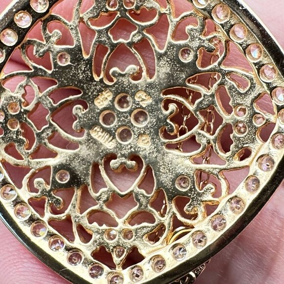 Veronese Italy 18K Gold Glad Cubic Zirconia Filagree Pendant Chain Necklace - Picture 5 of 5